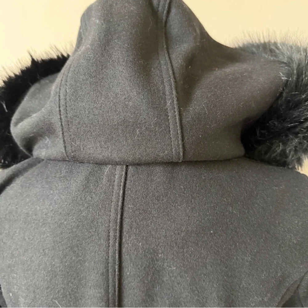Wool Blend Fur-Trimmed Hooded Coat - Small - Picture 4 of 13